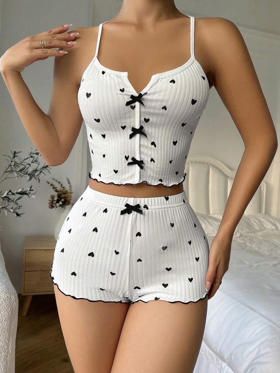 Top de pijama de camisola con lazo en la parte delantera con borde de lechuga y estampado de corazones