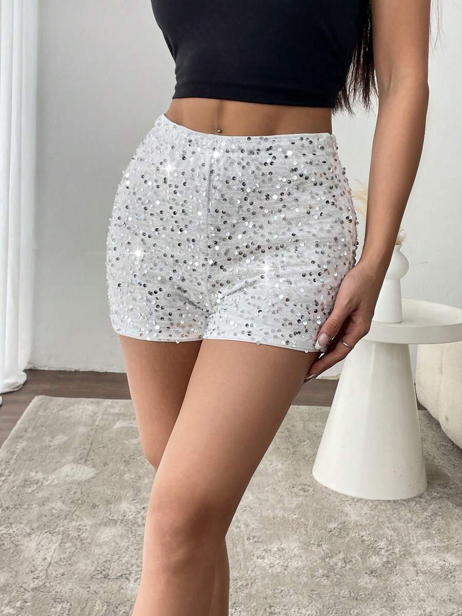SHEIN EZwear Pantalones cortos de moda de verano con decoración de lentejuelas