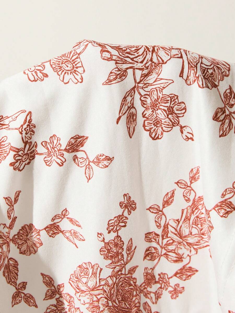 SHEIN EZwear Top de camisola sin mangas y con estampado de flores y patrones de plantas para vacaciones casuales de verano