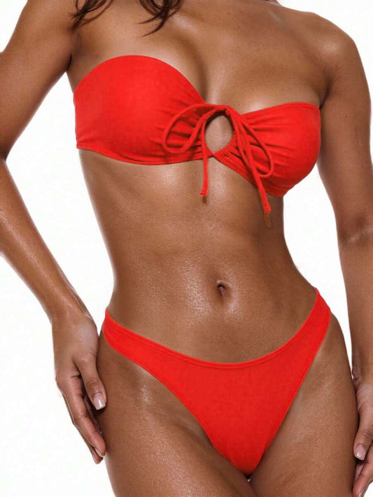 Swim Basics 2 piezas Conjunto de bikini bandeau rojo sólido con nudo delantero, traje de baño separado para vacaciones de verano de mujer