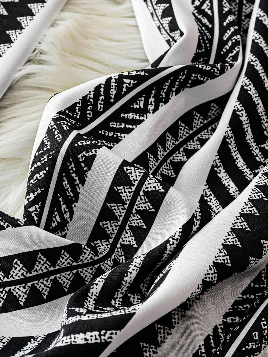SHEIN LUNE Pantalones anchos de cintura elástica con estampado todo sobre para vacaciones informales