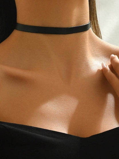 1 pieza Elegante y sexy collar gargantilla negro de una sola capa, minimalista y versátil, adecuado para uso diario y en vacaciones por las señoras