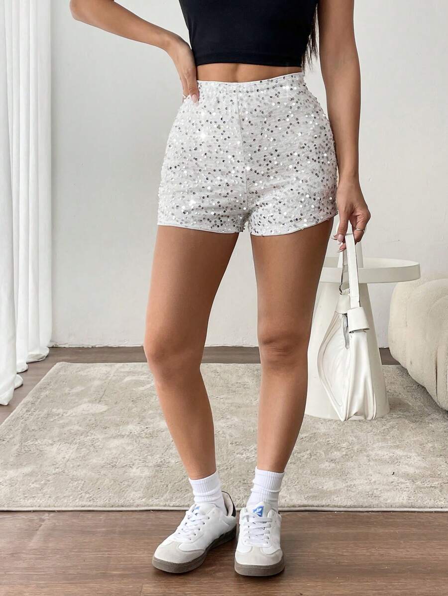 SHEIN EZwear Pantalones cortos de moda de verano con decoración de lentejuelas