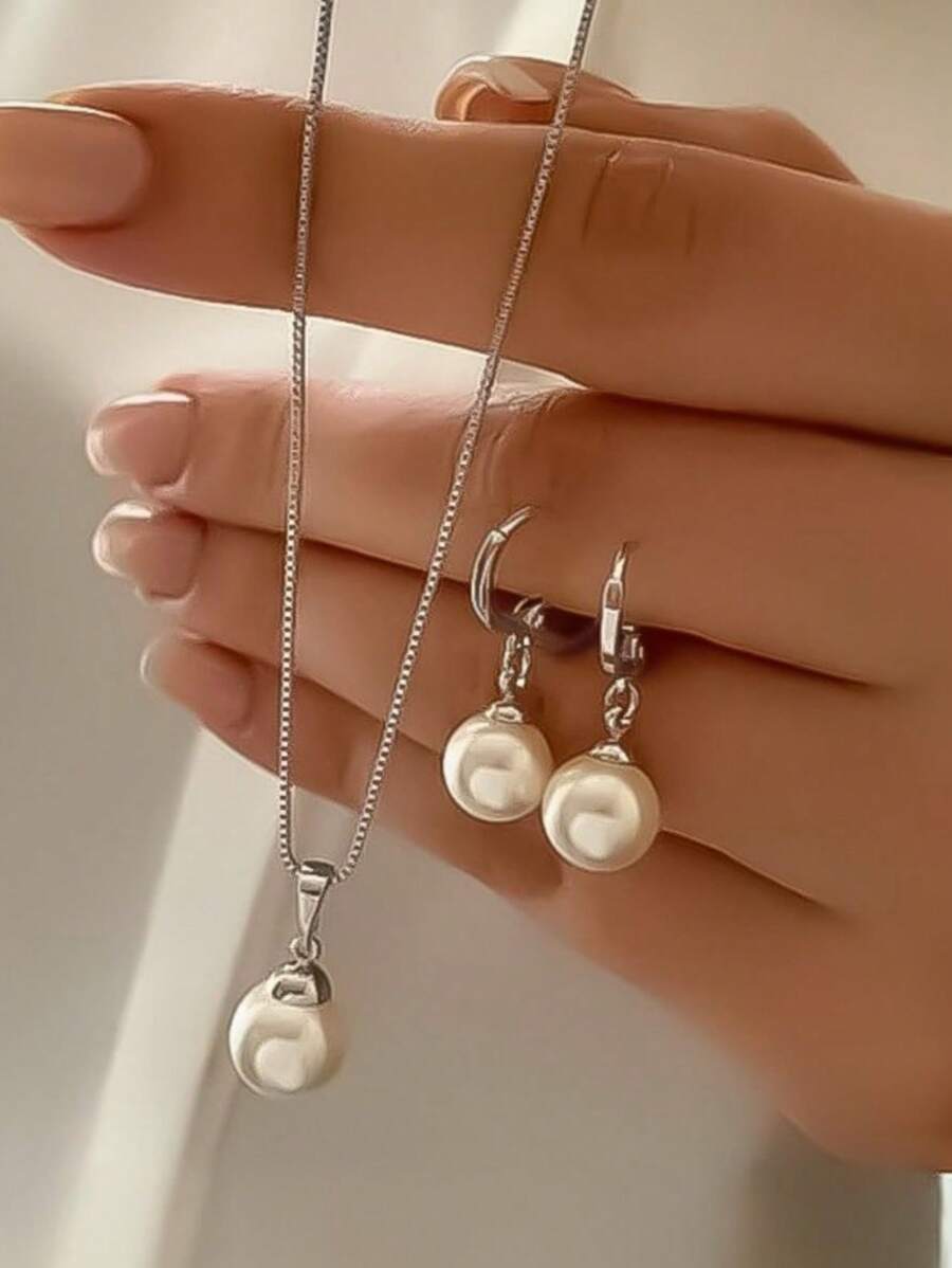 Juego de 3 piezas de collares y aretes de perlas sencillos, adecuado para uso diario, festivales y fiestas de mujeres