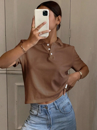 Livesso Livesso Camiseta de polo de cuello suelto de unicolor casual para mujer, camisa polo marrón, top corto marrón, camisa de cuello marrón, blusa marrón para mujer